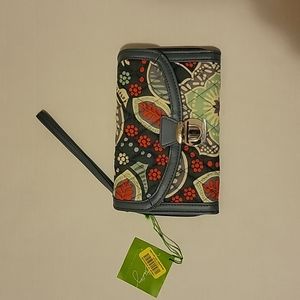 NWT: Retired Vera Bradley Ultimate Wristlet